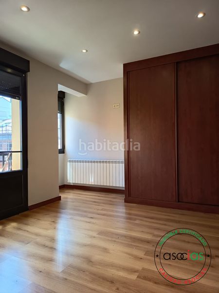 Foto 314d5f25-193f-4017-950e-cfc9fa318187. Alquiler piso alquiler de piso exclusivo junto al paseo de begoña en el Centro en Gijón