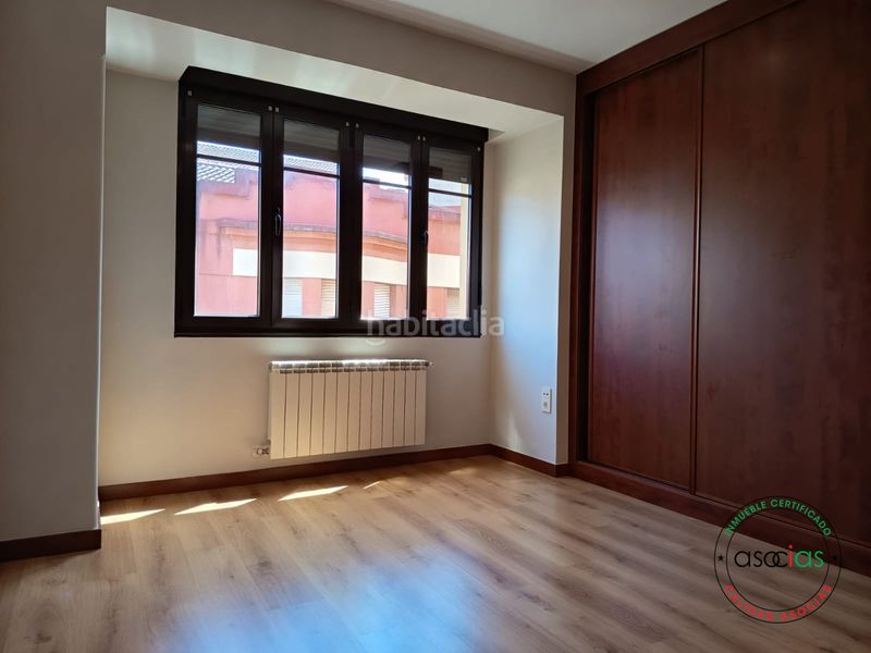 Foto eef6b569-b20e-40e7-8f8a-4af72f288502. Alquiler piso alquiler de piso exclusivo junto al paseo de begoña en el Centro en Gijón