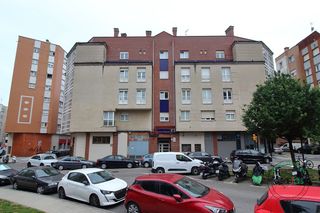 Pis  Gijon - cl leon xiii 11. Vivienda duplex reformada en venta