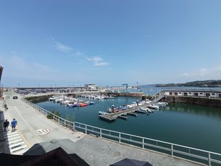 Rent Flat  Candás - la gabiana. Espectacular apartamento en alquiler con vistas al puerto de can