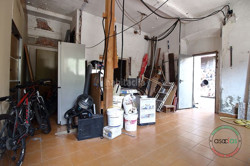 Foto 116f7817-b17b-49ee-8f73-610546c3396c. Casa adosada en Mieres - av sama de 47 oportunidad hogar familiar, robusto y lleno de luz natural. localidad .ambiente entorno apacible, sereno y rodeado en Mieres