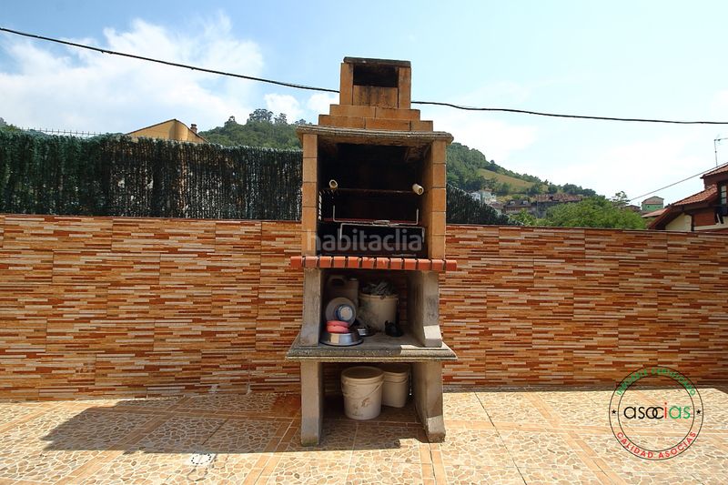 Foto 6b51de69-5d0b-4d5c-9614-a9cebafaf546. Casa adosada en Mieres - av sama de 47 oportunidad hogar familiar, robusto y lleno de luz natural. localidad .ambiente entorno apacible, sereno y rodeado en Mieres