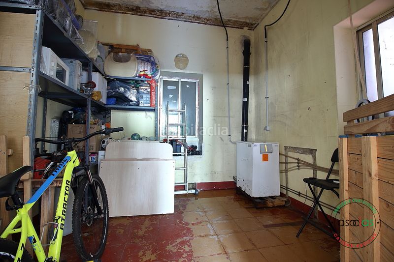 Foto 8f7aa9cb-550e-4c1f-9ca5-0c3aa6c6d644. Casa adosada en Mieres - av sama de 47 oportunidad hogar familiar, robusto y lleno de luz natural. localidad .ambiente entorno apacible, sereno y rodeado en Mieres