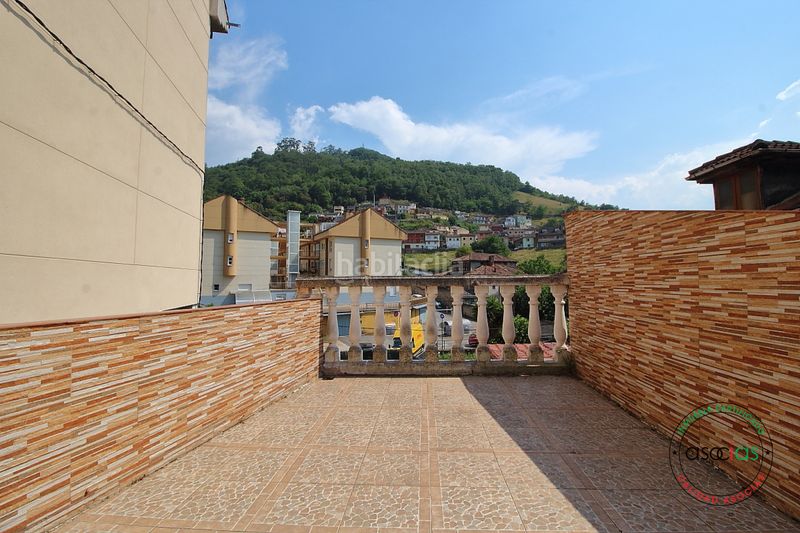 Foto 97c8bc4c-6129-49bf-baf9-a23c6b199087. Casa adosada en Mieres - av sama de 47 oportunidad hogar familiar, robusto y lleno de luz natural. localidad .ambiente entorno apacible, sereno y rodeado en Mieres