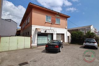 Nave industrial en Tremañes
