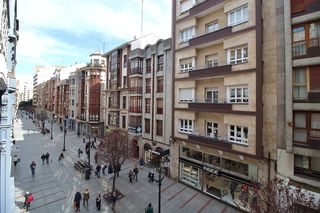 Affitto Appartamento  Gijón - c/ libertad. Estudio alquiler centro de la ciudad con vistas c corrida