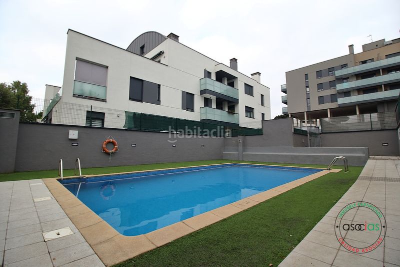 Foto 0cde87b5-d12e-4376-a4f0-85a964a80246. Pis amb calefacció aparcament piscina a Viesques Gijón