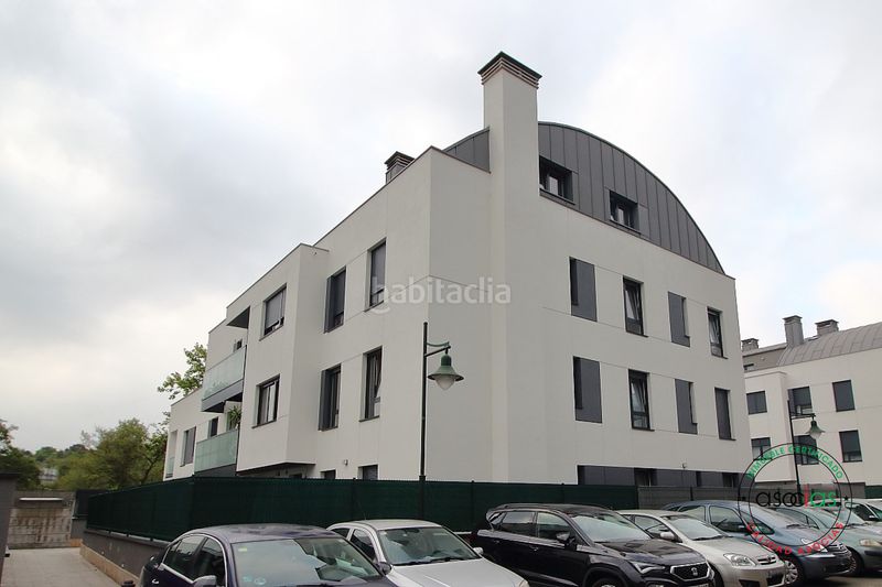 Foto f7801760-8ee2-4fc2-b2b1-08995bf4c847. Pis amb calefacció aparcament piscina a Viesques Gijón