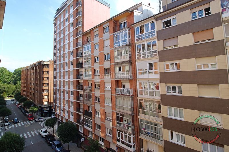 Foto f4f122e0-e1d9-4dea-a960-e8773778bcc5. Pis amb calefacció a La Arena Gijón