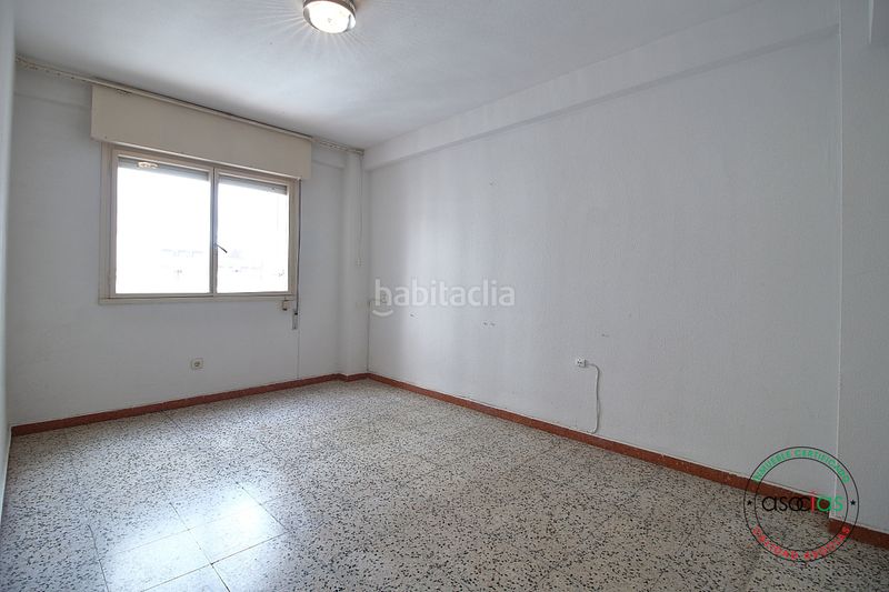 Foto c9255deb-b437-4c17-b4cd-8b84f8e18cf1. Etagenwohnung in Gijón - av torcuato fdez. miranda 2 in Gijón