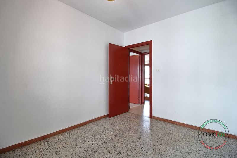 Foto edad3d46-c48e-49dd-adbc-e53b3e32a77c. Etagenwohnung in Gijón - av torcuato fdez. miranda 2 in Gijón