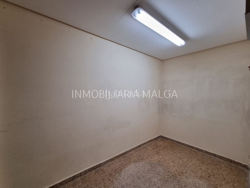Foto bf15aab2-c0d3-4e02-99c0-e191f76281e3. Business premise in calle doctor francisco grande covián 1 in Colunga