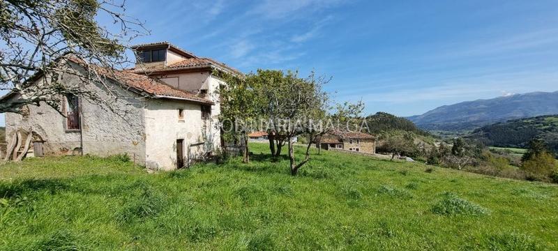 Foto 5b1a0067-8979-4139-ad5b-06d09944d547. Casa a aldea castiello abajo 33a a Colunga