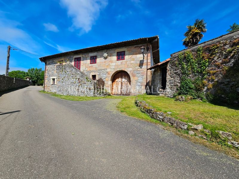 Foto 1578fb3b-a728-4e1a-addf-ee2dfc7b2e29. Maison dans lugar la calle 5 dans Selorio - Tornón Villaviciosa