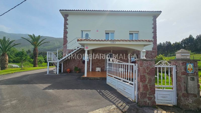 Foto 431e7e51-e8f7-47ec-9e48-484212715ece. Casa a lugar gobiendes 1 a Colunga