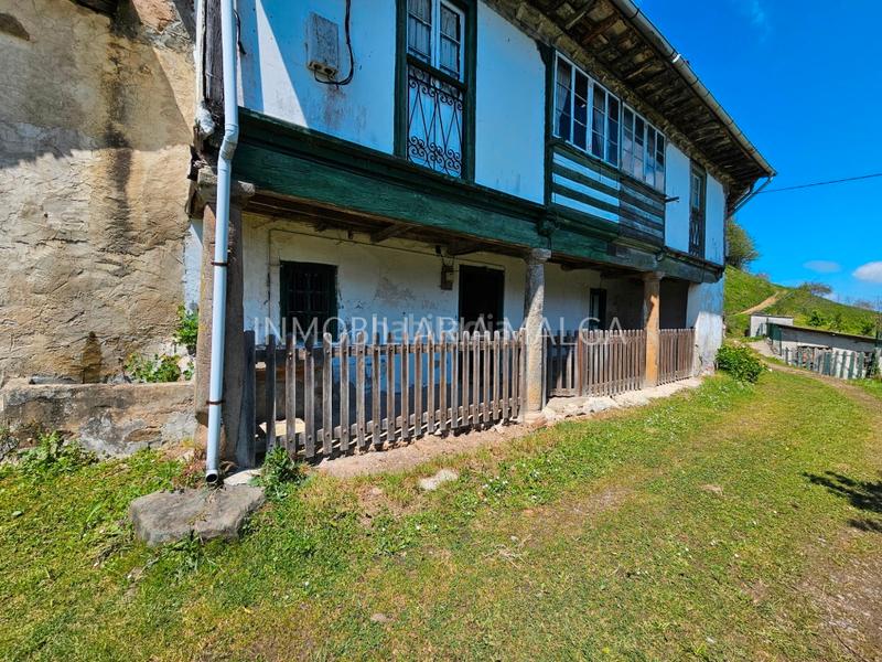 Foto 37dca026-3bf5-4fef-bc73-8c1ea62ecf22. House in aldea los toyos 230a in Colunga