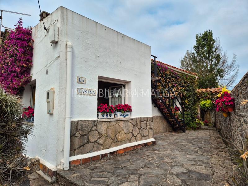 Foto 120724e1-d300-4778-9d04-5e136b7bc609. Chalet en aldea coceña 41 se vende casa con jardín en coceña, – a 5 min de la playa. en Colunga