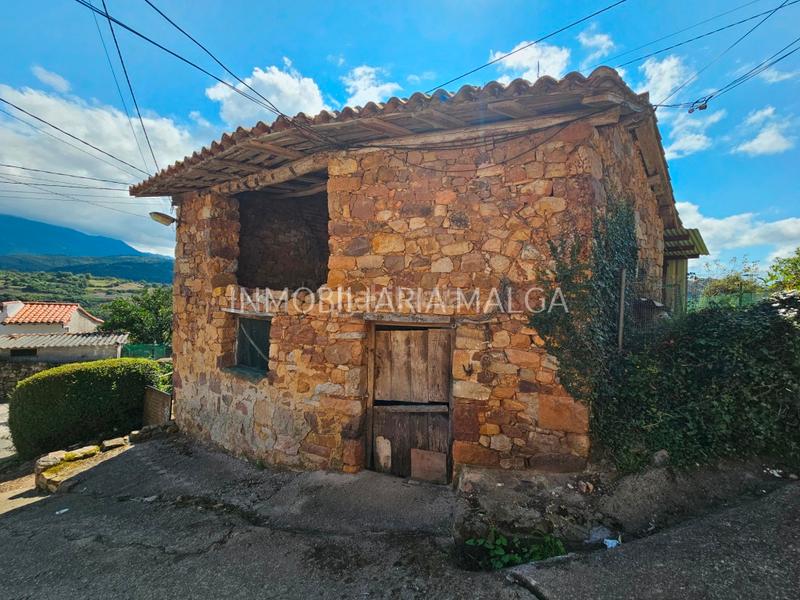 Foto f02fea78-67bb-4ca3-bd9a-ba16d0ecd466. Haus in calle sales 208a in Colunga