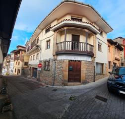 Maison à Calle bajada del carril 2. Casa situada en una zona tranquila de colunga