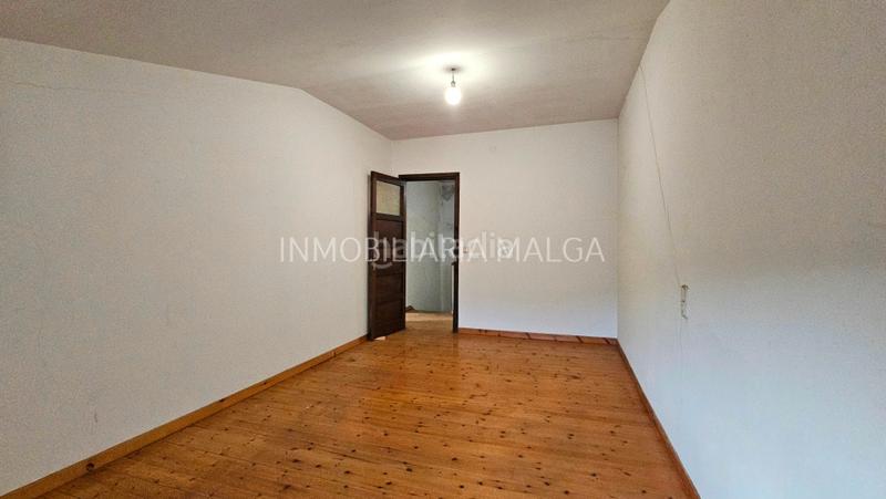 Foto aa18a998-9e52-4212-a468-882643b40680. Maison dans calle bajada del carril 2 dans Colunga