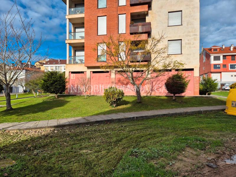 Foto 3f413856-8e57-4f07-befd-77d8053f2afd. Pis a avenida del sueve 5d a Colunga