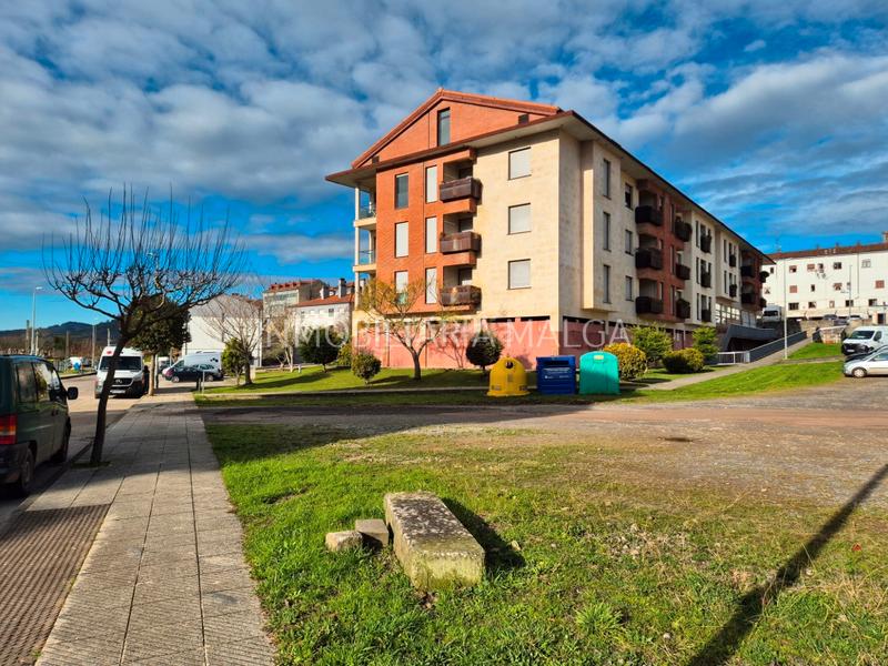 Foto 99307504-0e28-4be9-b359-dcf59dcb6dde. Pis a avenida del sueve 5d a Colunga