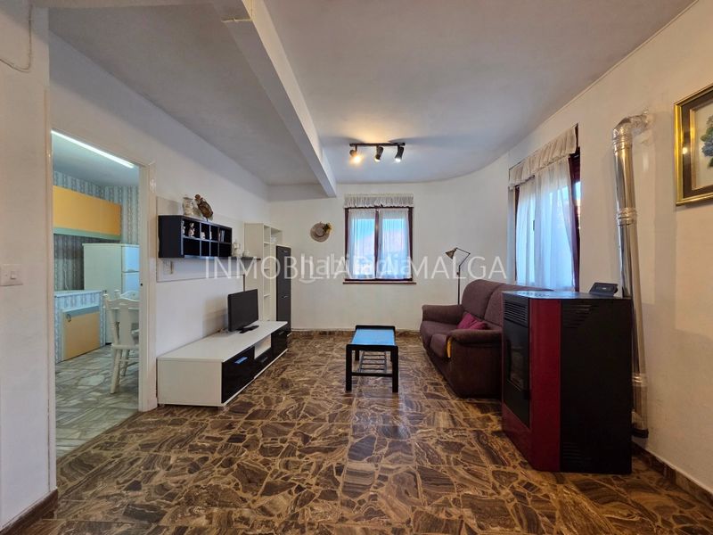 Foto 2fffaad6-cb97-4651-af48-25a5f3c7b093. Casa con riscaldamento in Colunga