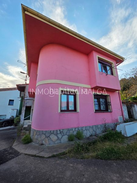 Foto 7eb53ed9-0997-4cba-8cc6-d9c9dc817936. Casa con riscaldamento in Colunga