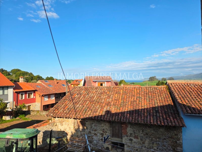 Foto e89d2627-48ee-4e5a-b34e-e67be798a437. Casa con riscaldamento in Colunga