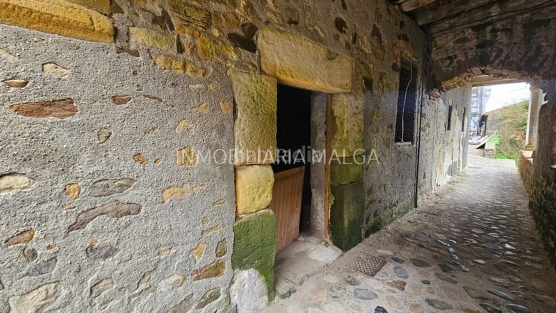 Foto 20cc686e-cc22-4ba2-90d4-28ed3c28a529. Casa a barrio la plaza 101 a Colunga