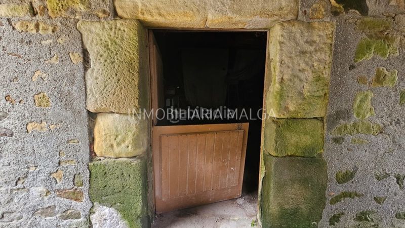 Foto 2bca538e-d699-4a82-8bc2-5a716c491395. Casa a barrio la plaza 101 a Colunga