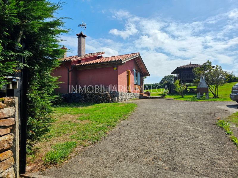 Foto 0ecac9c1-0ff4-4bcd-a63f-dba776433c0c. Casa con camino riscaldamento in Colunga