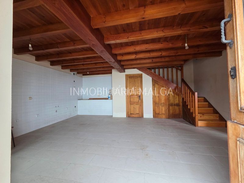 Foto ce54f5e1-3d1c-4ac9-b91b-c5fc962157f5. Casa en barrio la fragua 9 en Colunga