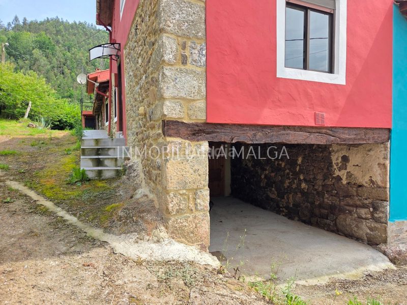 Foto 2f53a37b-27db-43d1-8b33-a796ee595fec. Maison dans caserio aguera arriba 4 dans Colunga