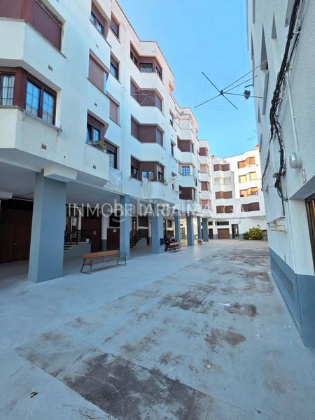 Foto dce095df-2b4d-45ee-9cb4-1f8454d69667. Pis a barrio san antonio 28 a Colunga