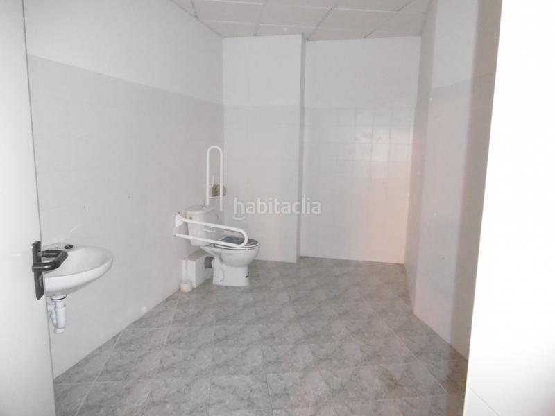 Foto 2dae1cde-5477-458a-9c1e-89b494eec3b0. Lloguer local comercial a Astorga