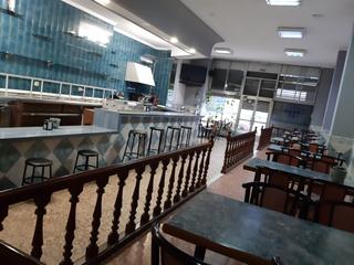 Local Comercial en Versalles. Barcafetera en venta o alquiler con opcin a compra, en zona pu