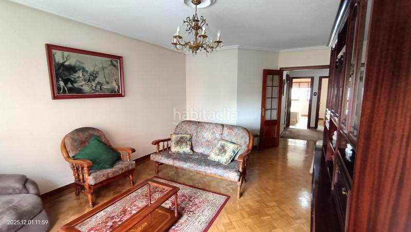 Foto cb77d2bb-cfc2-4b81-b440-e71b8fa84cfe. Pis amb calefacció aparcament a El Carbayedo - El Quirinal Avilés