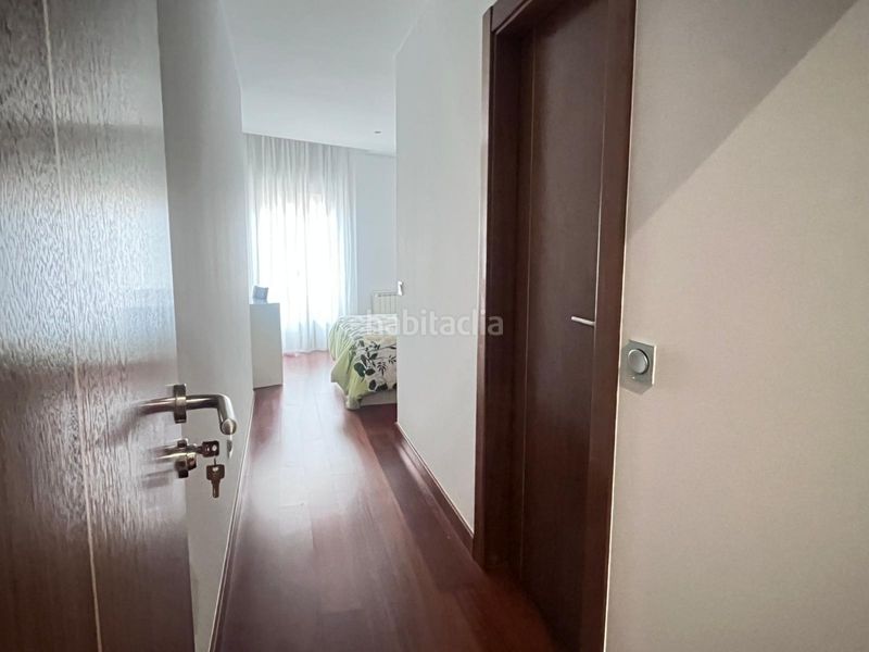 Foto 056055a3-a86b-472f-9d15-a67a0d0bf849. Rent flat with heating parking in Centro Ciudad León