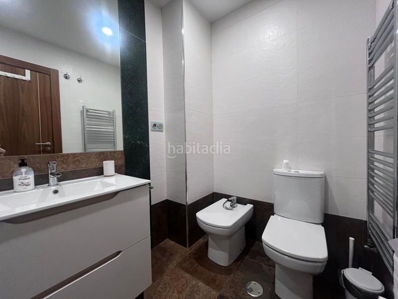 Foto f90a3af9-51ad-485a-baae-4aa0a426cc07. Rent flat with heating parking in Centro Ciudad León