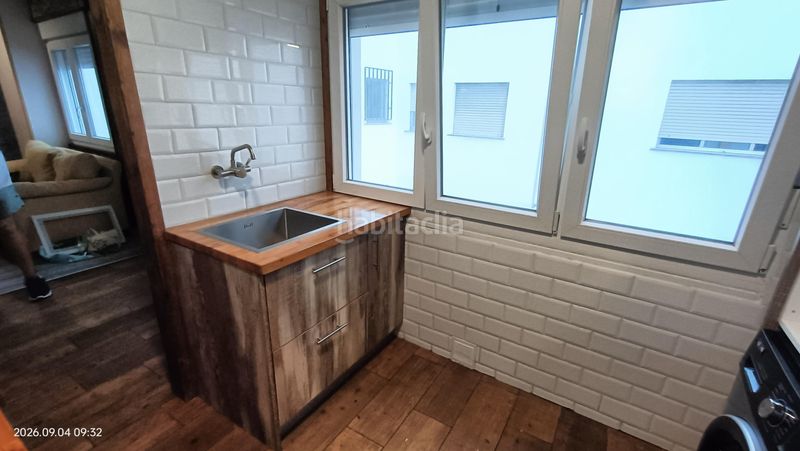 Foto b83efd32-807d-4353-8812-9224f9218795. Rent flat with heating in Centro Avilés