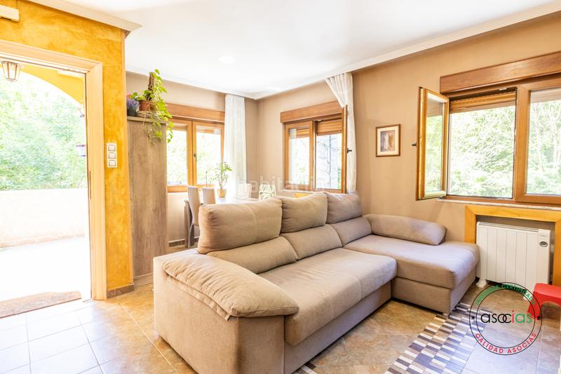 Foto 164cc433-1d8f-47ff-a197-9aa583d141da. Casa en ciaño - cs respolon 4 venta casa en ciaño, en Langreo