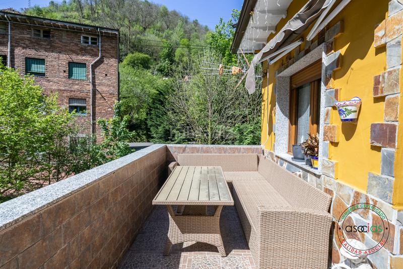 Foto 5b8995d8-7ca3-4795-8f6c-0e3c5439a66b. Casa en ciaño - cs respolon 4 venta casa en ciaño, en Langreo