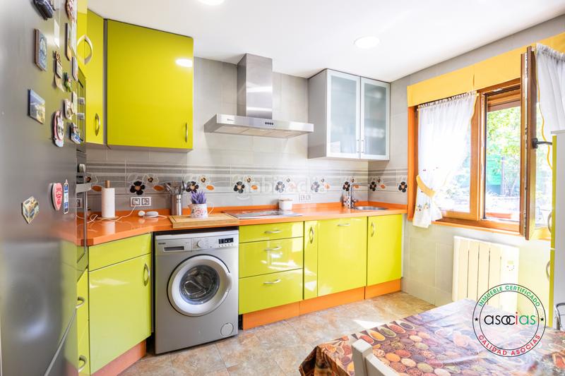 Foto bd594a31-7285-46f0-84a8-3705f4c0e0d7. Casa en ciaño - cs respolon 4 venta casa en ciaño, en Langreo