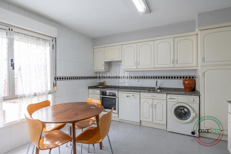 Foto 280e883c-f32b-4b38-9b5f-7e316ba8a8f1. Appartement dans calle gregorio marañon 33 dans Vallobín Oviedo