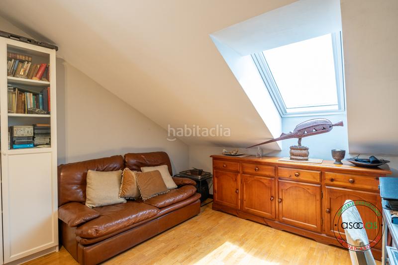 Foto 7c73493a-924e-47ab-9125-b939a3ae2062. Appartement dans calle gregorio marañon 33 dans Vallobín Oviedo