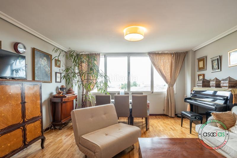 Foto ac6b2dd4-763c-497a-a7e2-dda49b794c64. Appartement dans calle gregorio marañon 33 dans Vallobín Oviedo