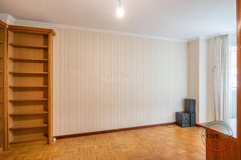 Foto c4124c00-60a7-4ba5-a45a-866cfcf148e5. Appartement dans cl mon 17 dans Llano Gijón