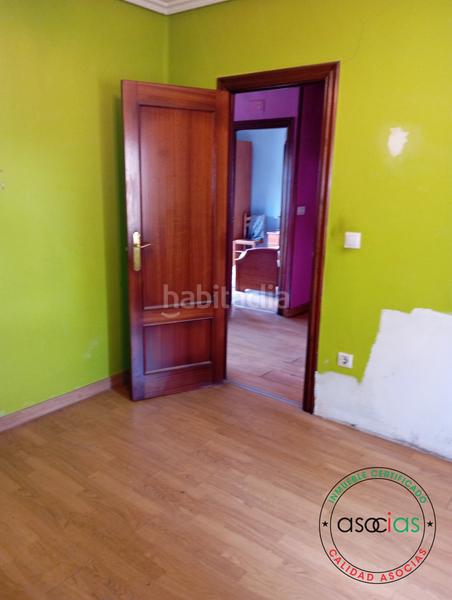 Foto 3e3d5ff3-9163-4faf-9d9e-56bdde36458b. Casa adosada en posada de Llanera - av oviedo 12 piso en primera planta para actualizar en posada oportunidad para reformar a tu gusto! se vende vivienda en la primera p en Llanera