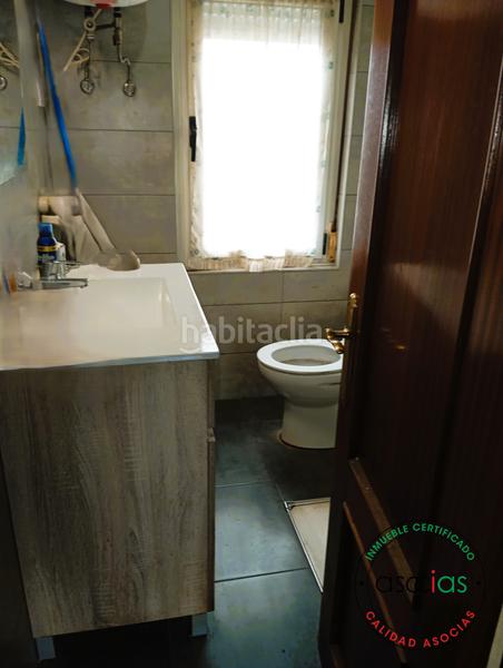 Foto 528c29b9-aa7b-4e2c-b392-a3f02dd61e95. Casa adosada en posada de Llanera - av oviedo 12 piso en primera planta para actualizar en posada oportunidad para reformar a tu gusto! se vende vivienda en la primera p en Llanera